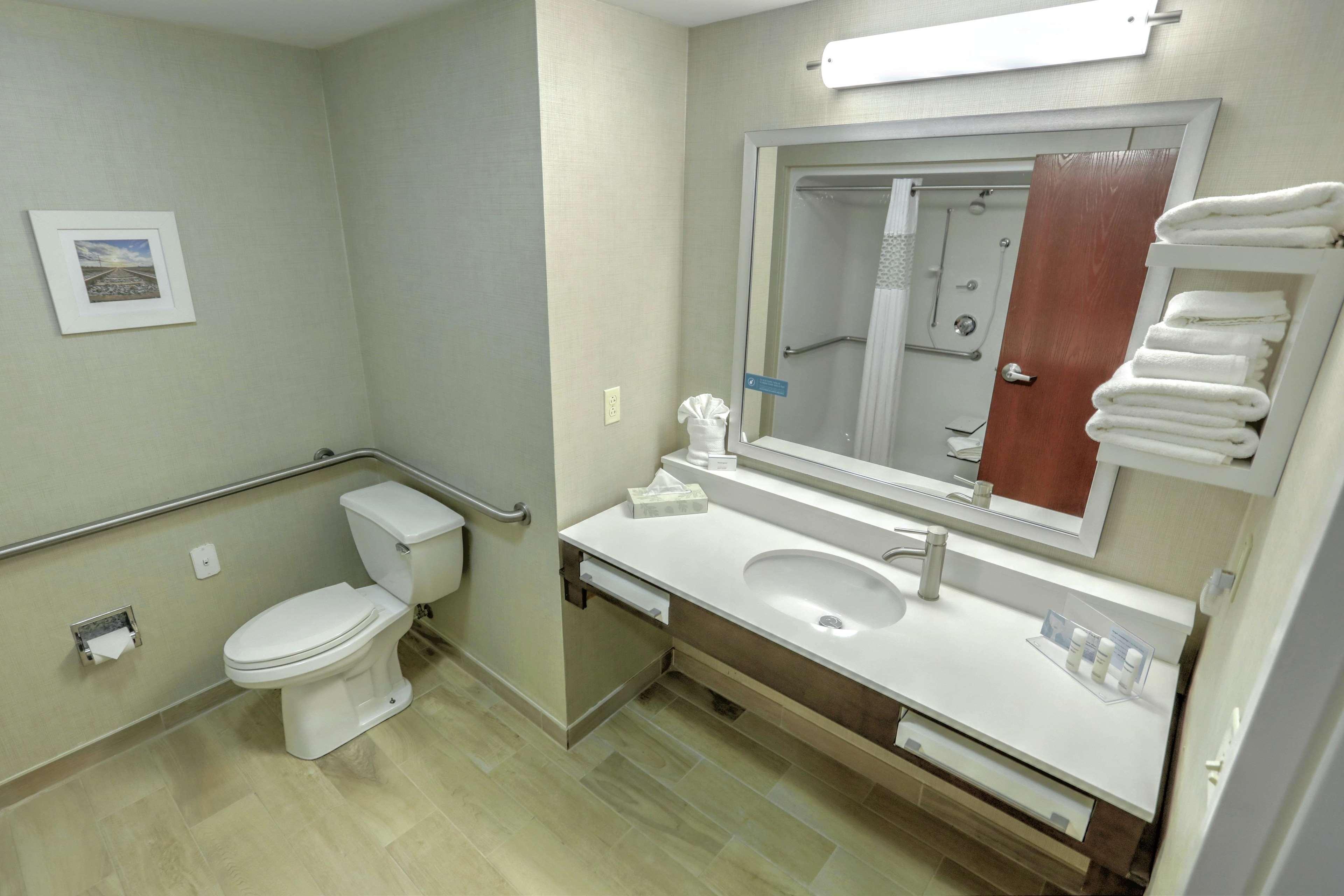 Hampton Inn Batavia Dış mekan fotoğraf