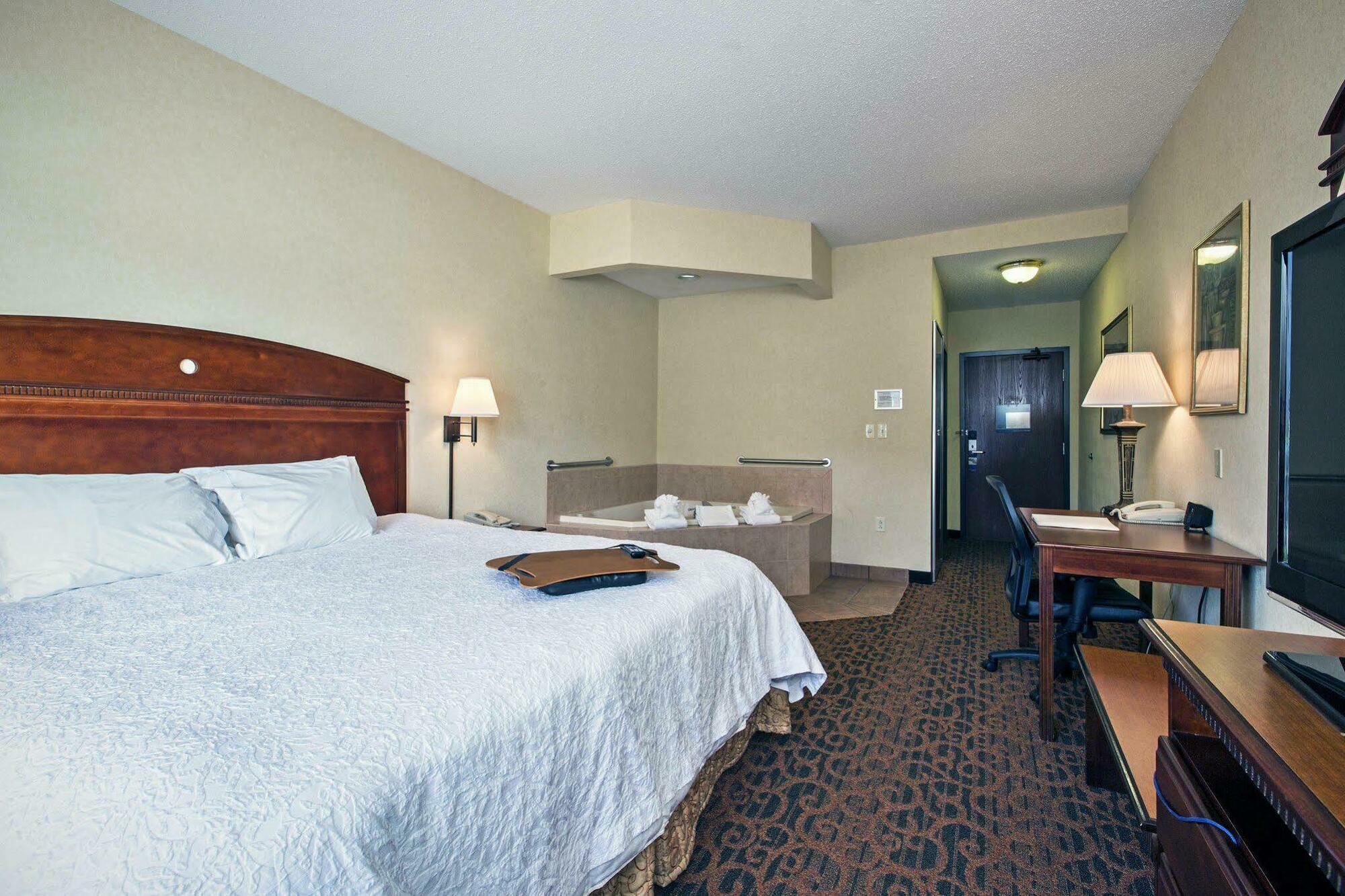 Hampton Inn Batavia Dış mekan fotoğraf